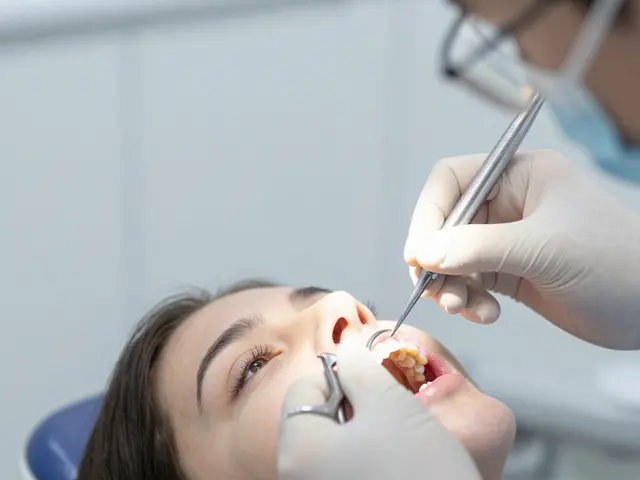 Zubní fazety: Vše, co potřebujete vědět před rozhodnutím